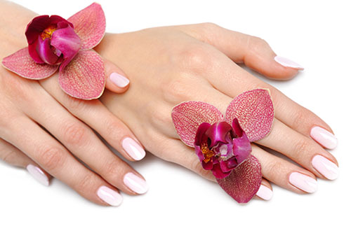 Manicure tytanowy